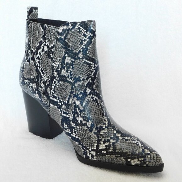 Indigo Shoes - W400 Indigo Rd Snake Print Adore Ankle Booties 11M
